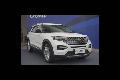 Ford Explorer NEW giá 2,366 tỷ đồng tại Việt Nam - Trùm công nghệ phân khúc với nhiều nâng cấp vượt mặt Palisade, Teramont